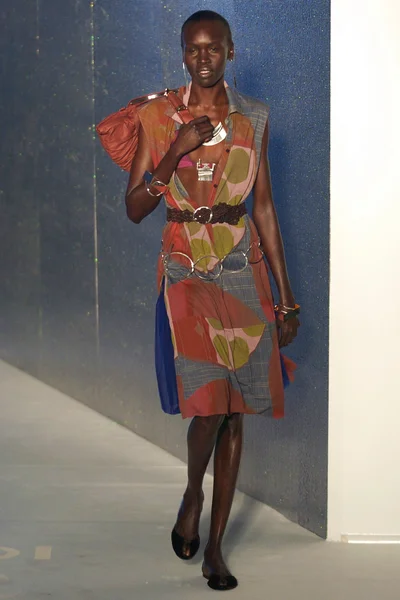 Look 1